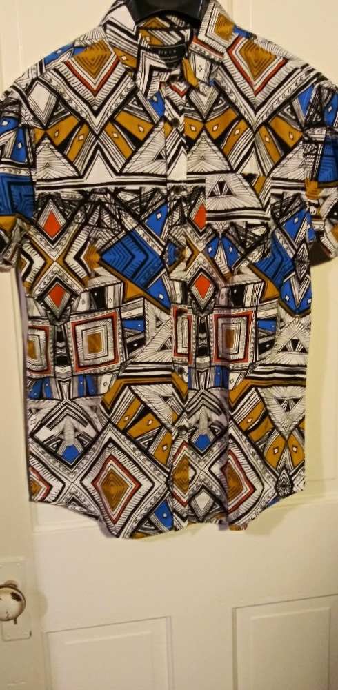 Short sleeve shirt